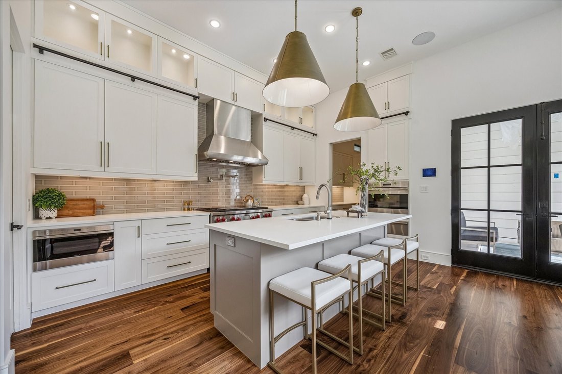 House in Houston, Texas, United States 5 - 18543559