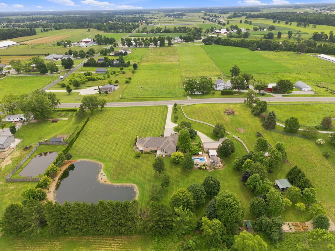 House in Shipshewana, Indiana, United States 3 - 18540933