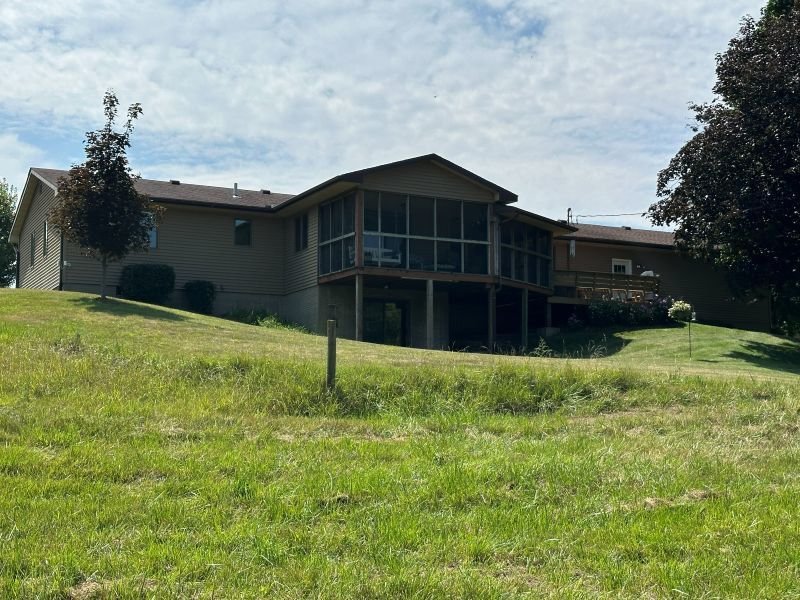 House in DeWitt, Iowa, United States 4 - 18540419