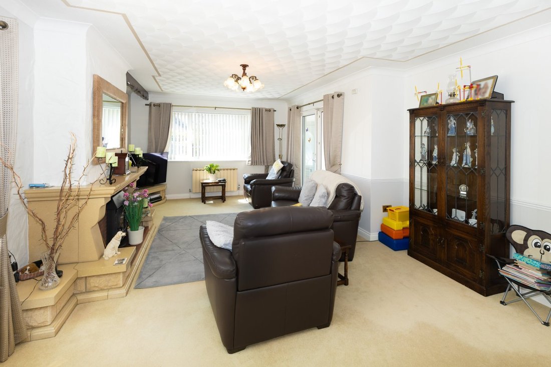 Bungalow in Northern Ireland 5 - 18542362