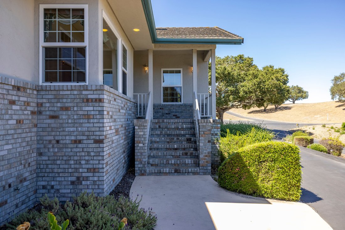 House in Salinas, California, United States 3 - 18540947