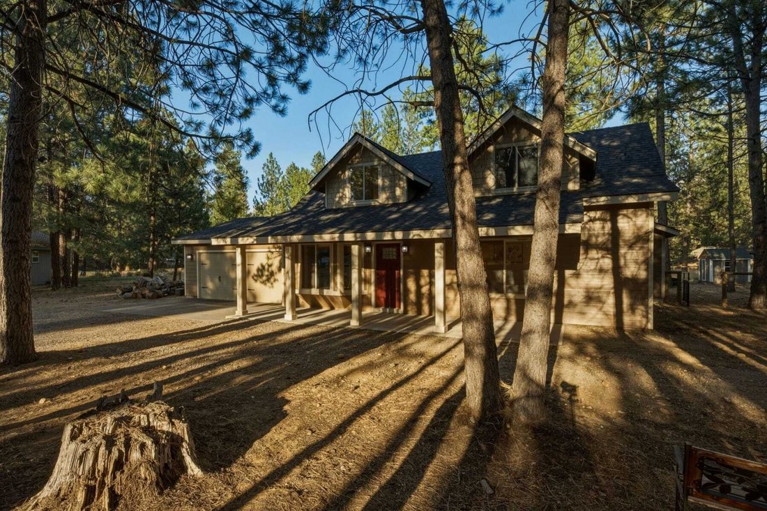 House in Sisters, Oregon, United States 3 - 18540957