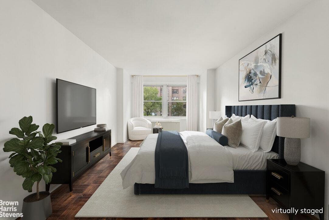 Co Op in New York, New York, United States 5 - 18542618