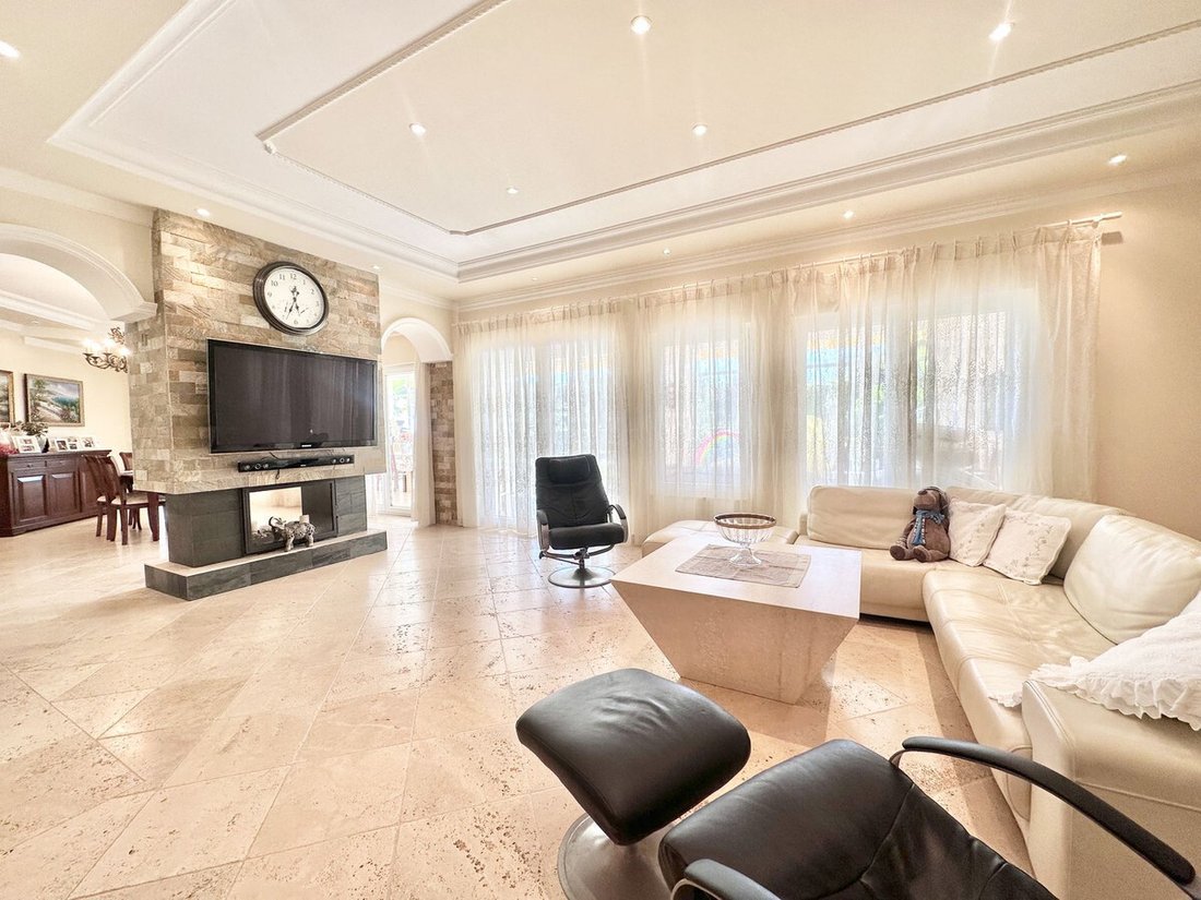 Villa in Marbella, Andalusia, Spain 3 - 18540149