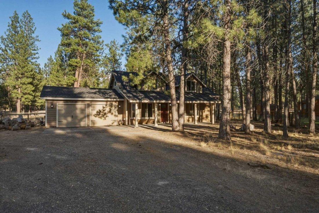 House in Sisters, Oregon, United States 4 - 18540957