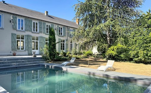 Estate in Rilly-la-Montagne, Grand Est, France 1