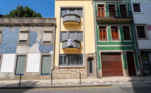 House in Cedofeita, Santo Ildefonso, Se, Miragaia, Sao Nicolau e Vitoria, Porto District, Portugal 1