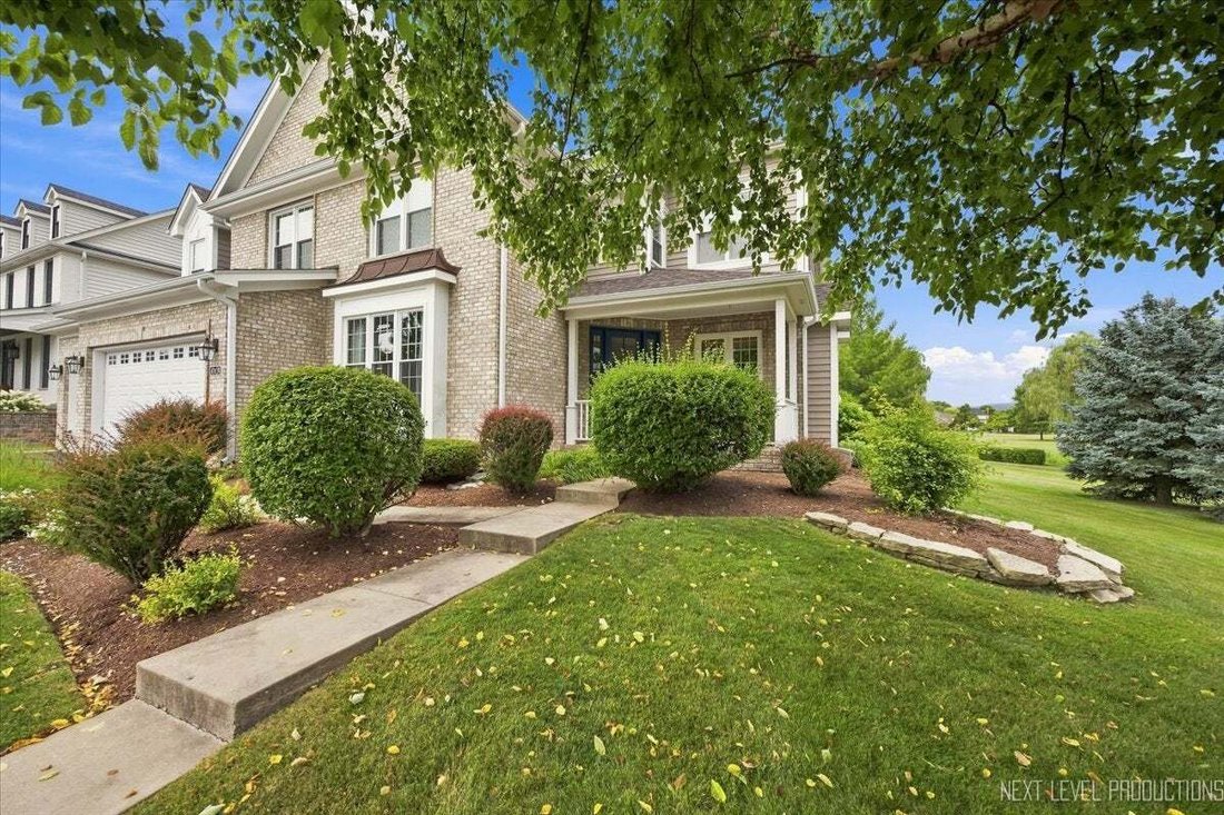 House in Campton Hills, Illinois, United States 2 - 18543072