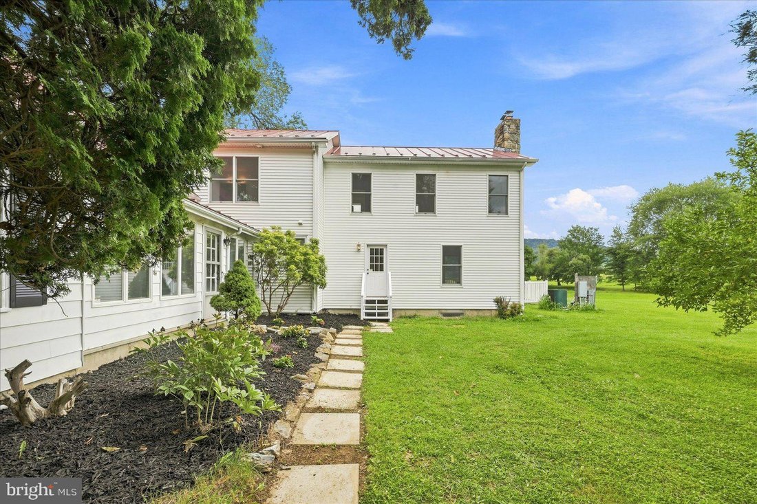 Purcellville, Virginia, United States 5 - 18544538