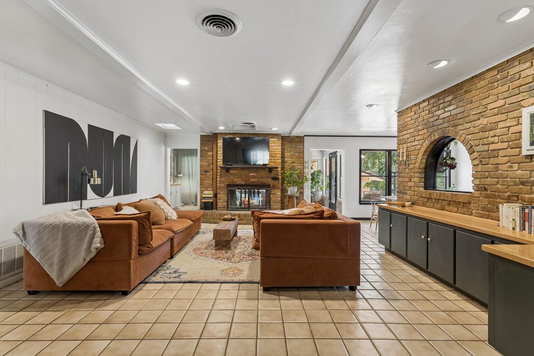 House in San Marcos, Texas, United States 4 - 18539651