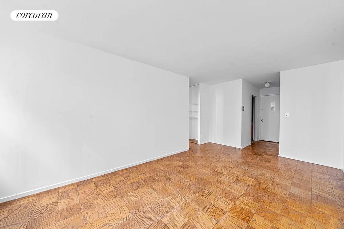 Condo in New York, New York, United States 4 - 17694210