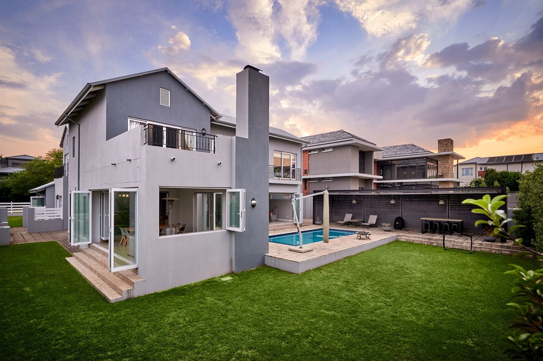 House in Waterfall Country Estate South, Gauteng, South Africa 3 - 18541484