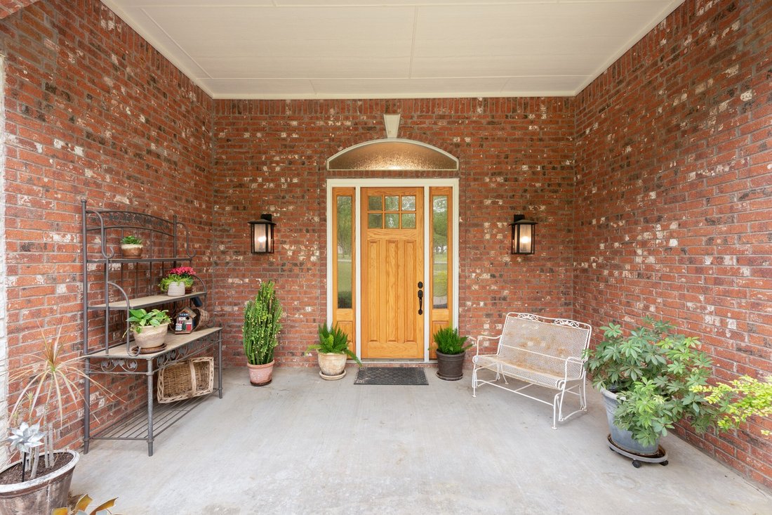 House in Granbury, Texas, United States 4 - 17859598