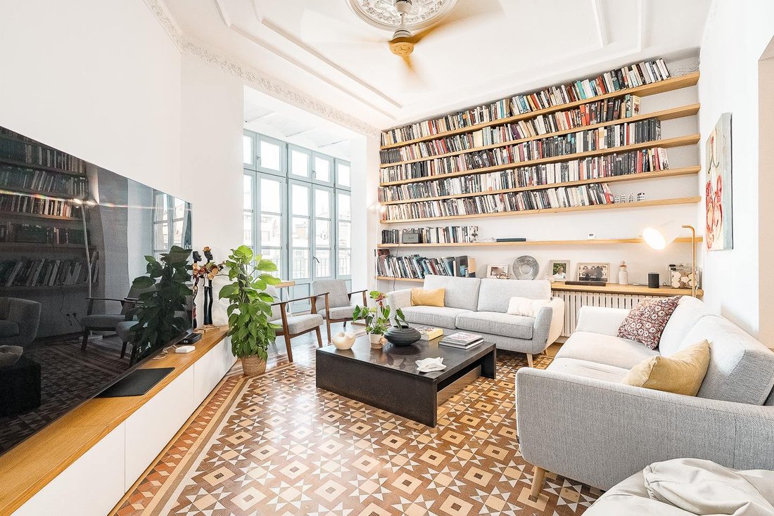 Apartment in Eixample, Barcelona, Spain 2 - 18540213