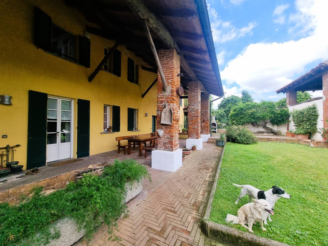Country House in Pieve Emanuele, Lombardy, Italy 4 - 18544606
