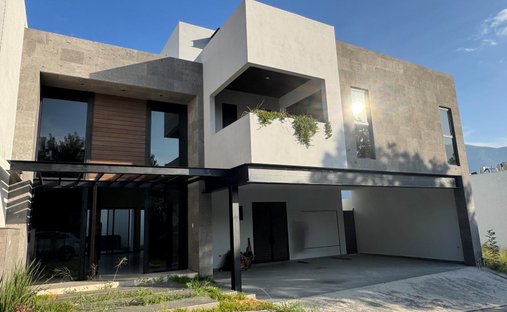 House in Santiago, Nuevo Leon, Mexico 1
