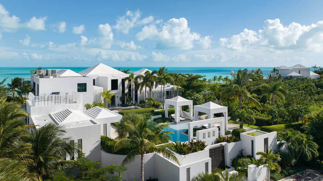 Estate in Long Bay Hills, Caicos Islands, Turks and Caicos Islands 2 - 18541132