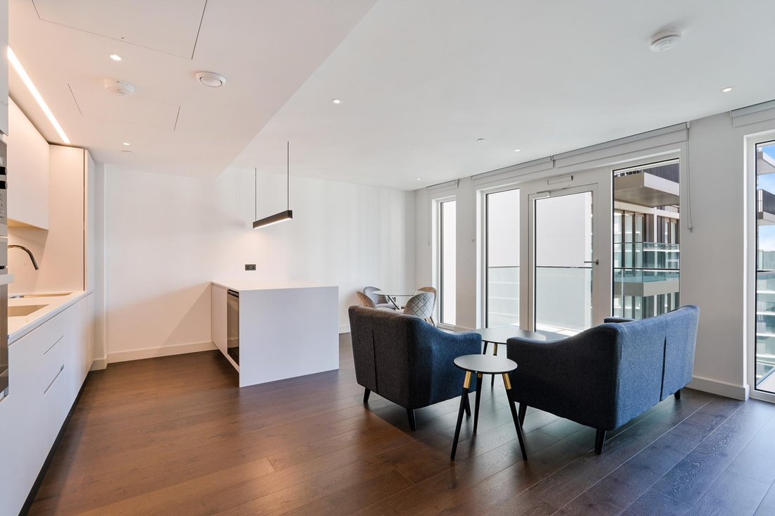 Apartment in White City, Hammersmith and Fulham, England 1 - 18539649