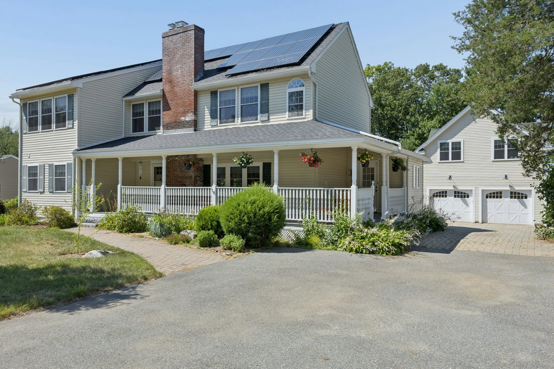 House in Chelmsford, Massachusetts, United States 1 - 18541077