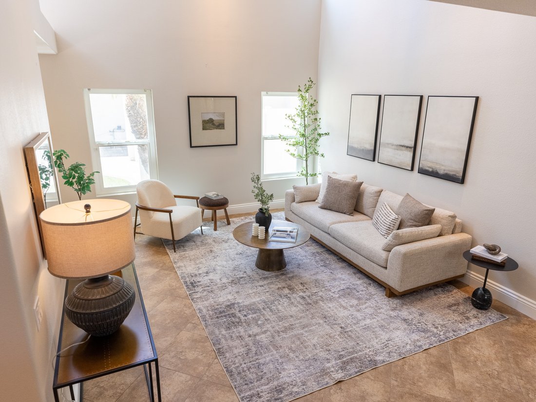 House in Orange, California, United States 4 - 18540916