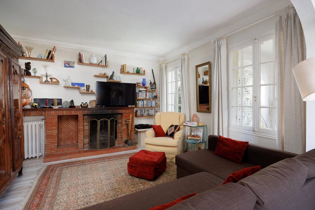 Villa in Antibes, Provence-Alpes-Côte d'Azur, France 4 - 18540990