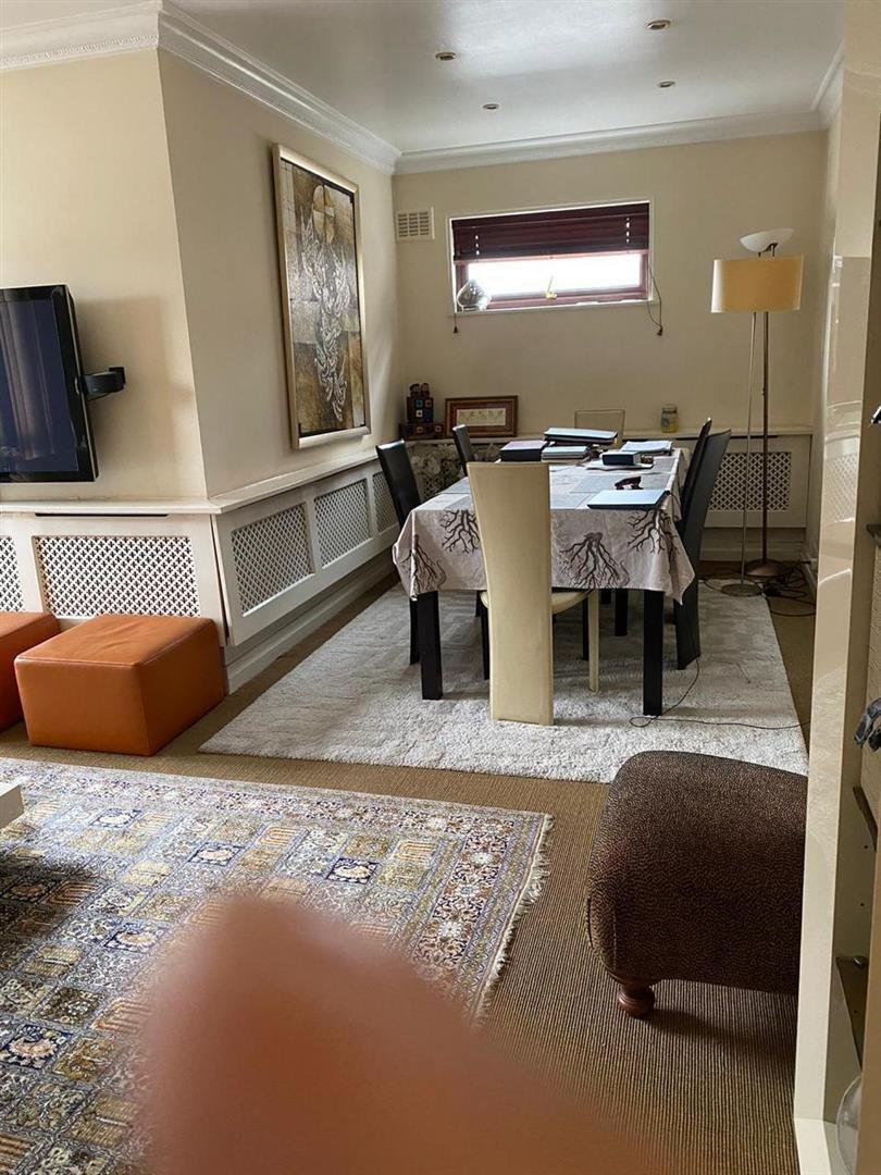 Apartment in Primrose Hill, Camden, England 5 - 18539561