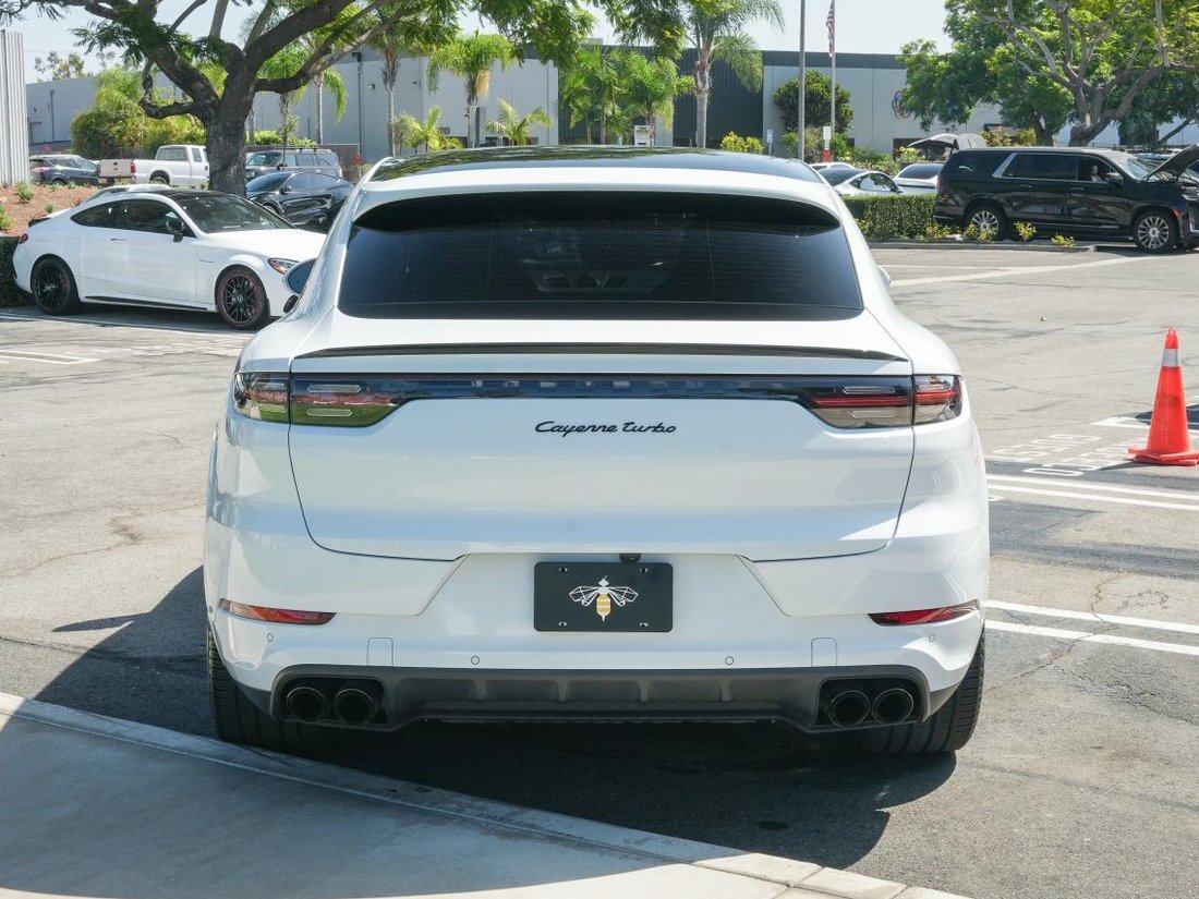 Suv in Costa Mesa, CA, United States 4 - 18513928