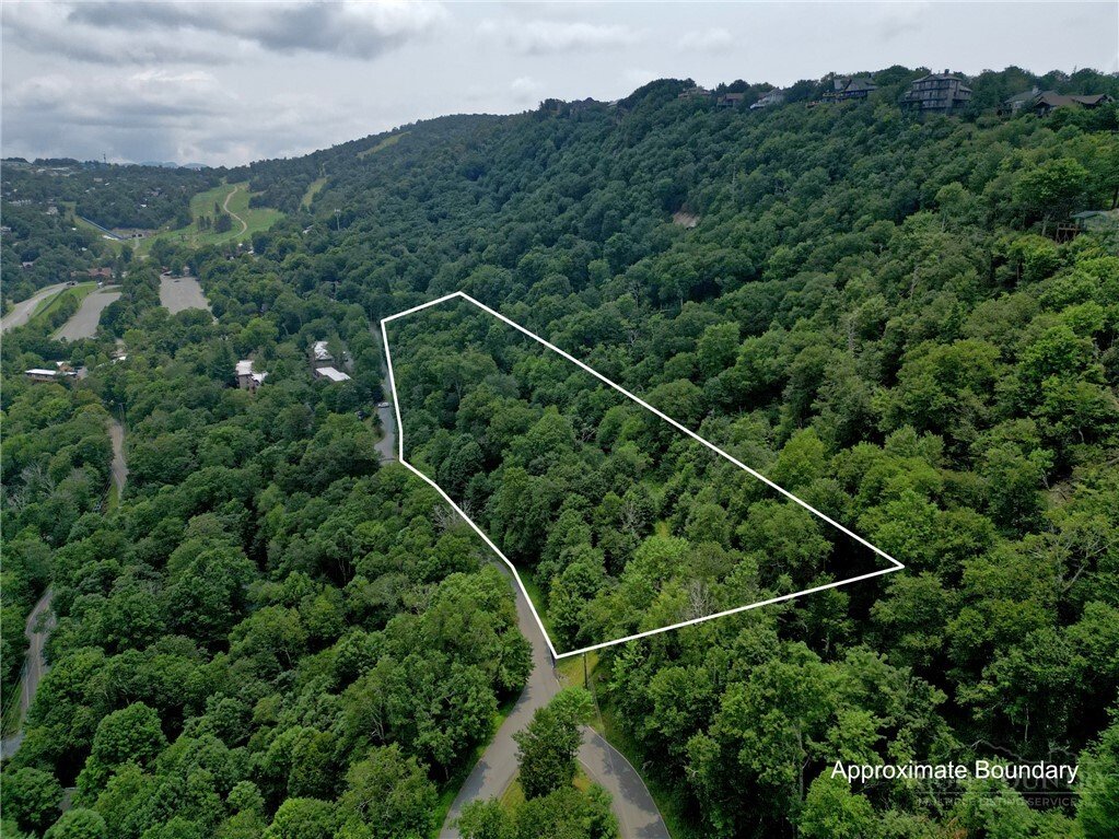 Land in Banner Elk, North Carolina, United States 1 - 18499803