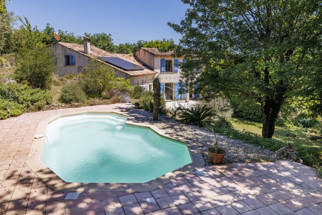 Villa in Tourrettes-sur-Loup, Provence-Alpes-Côte d'Azur, France 1 - 18542722