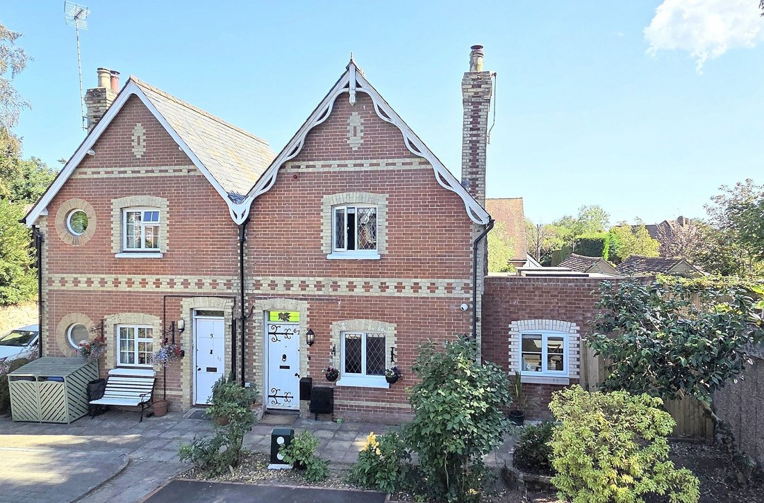 House in Ardingly, England 1 - 18543800