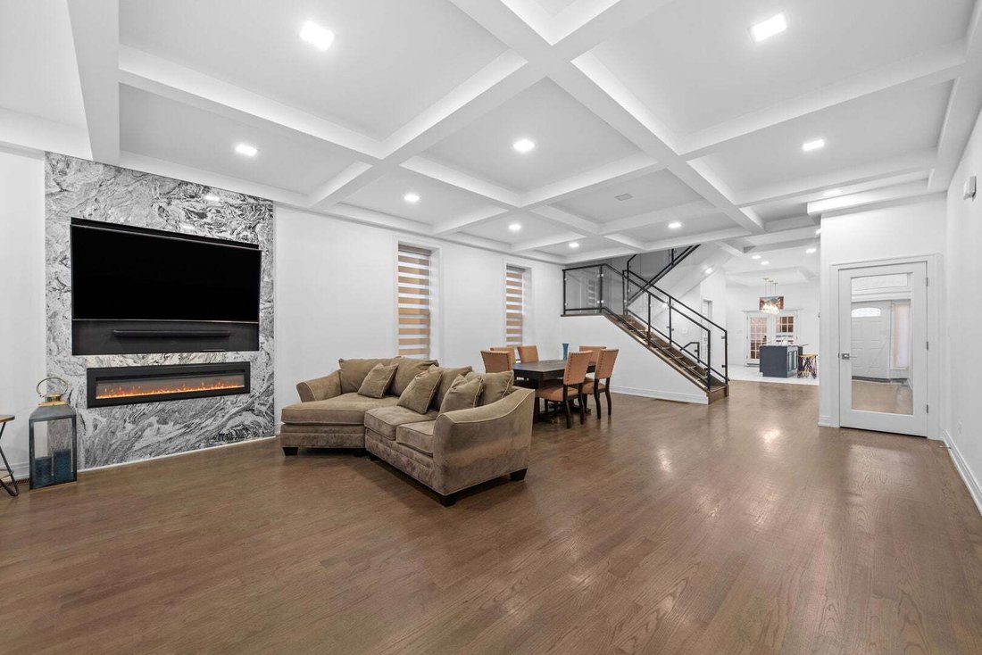 House in Chicago, Illinois, United States 5 - 18543031