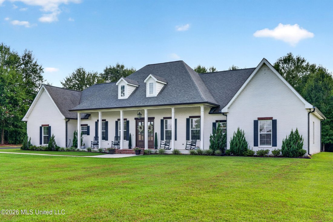 House in Picayune, Mississippi, United States 3 - 18542428
