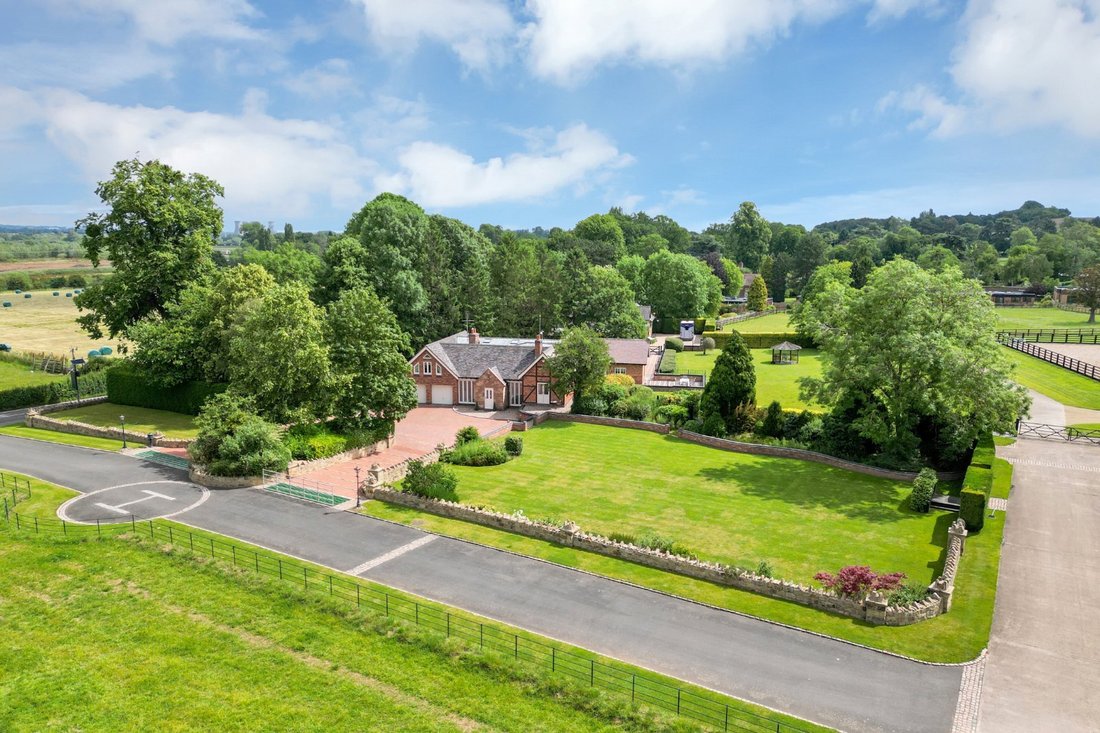 House in Newton Solney, England 1 - 18539857