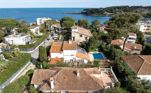 Villa à Antibes, Provence-Alpes-Côte d'Azur, France 1