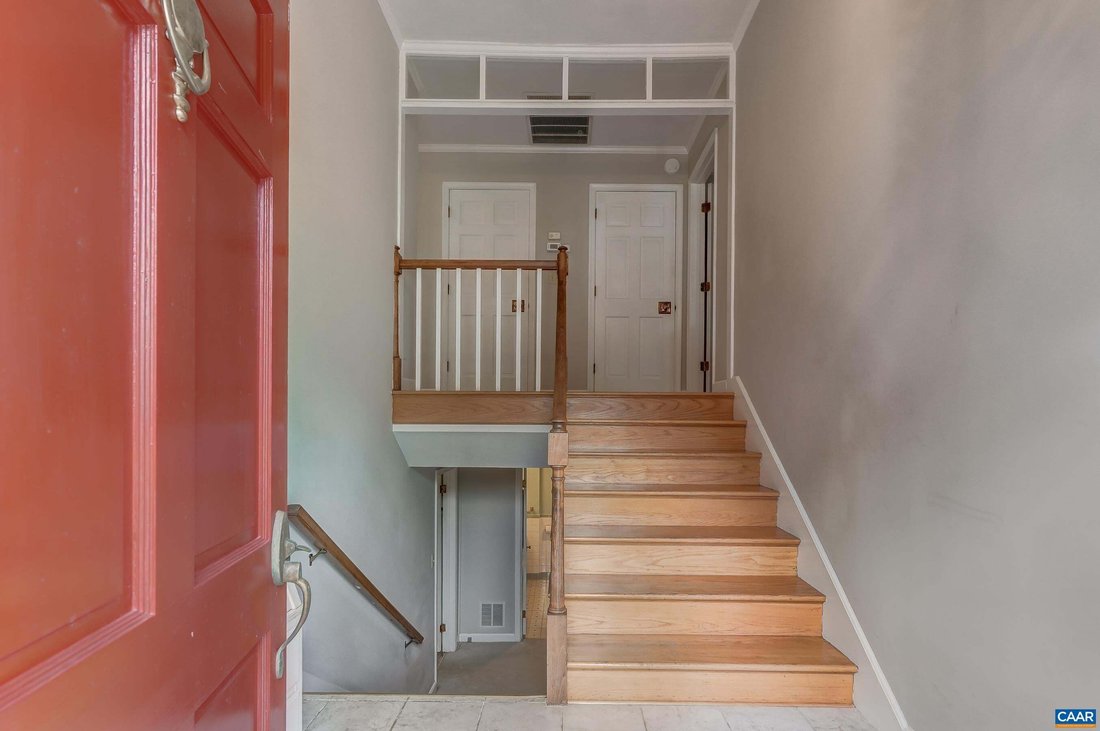 House in Charlottesville, Virginia, United States 5 - 18539638