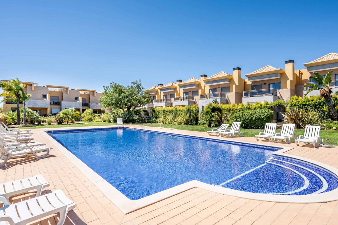 Villa in Ferreiras, Algarve, Portugal 1 - 18544031