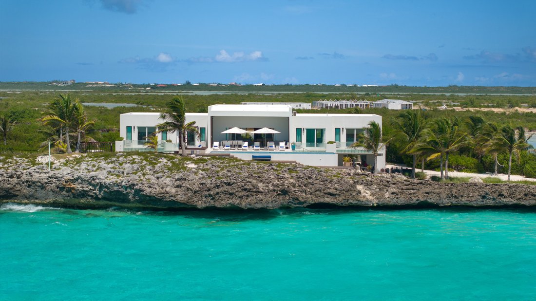 Villa in Long Bay Hills, Caicos Islands, Turks and Caicos Islands 1 - 18540683