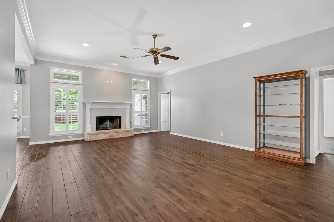 House in Wixon Valley, Texas, United States 4 - 18543421