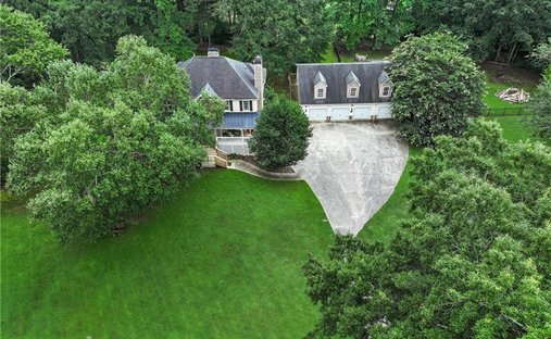 House in Powder Springs, Georgia, United States 1