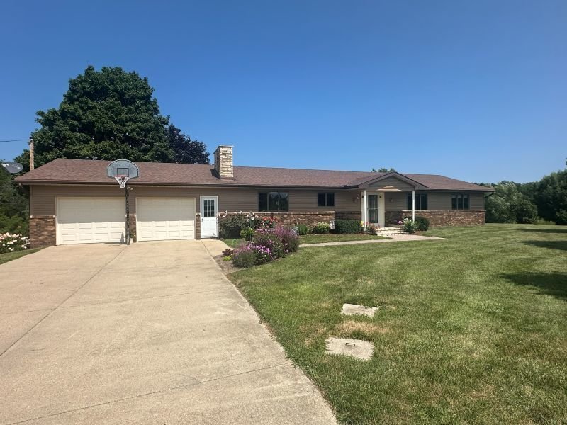House in DeWitt, Iowa, United States 1 - 18540419