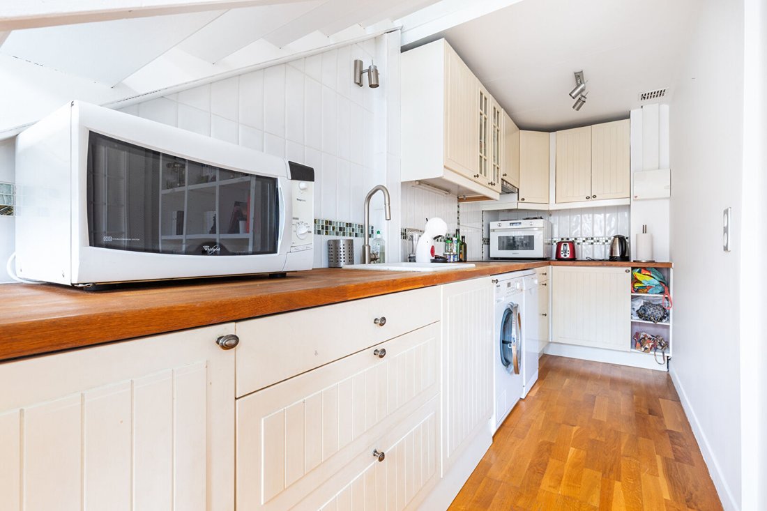 Apartment in Violet Commerce, Paris 15e Arrondissement, Paris 3 - 18541445