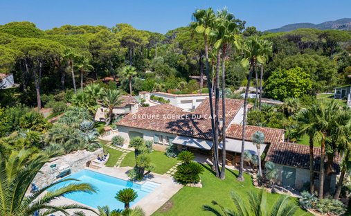 Villa à Le Dramont-Agay-Anthéor-Le Trayas, Saint-Raphaël, France 1