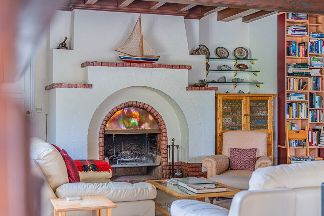 Villa in Guitres, Nouvelle-Aquitaine, France 5 - 18542527