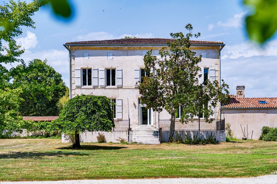 Maison à Arrondissement de Rochefort, Nouvelle-Aquitaine, France 2 - 18541907