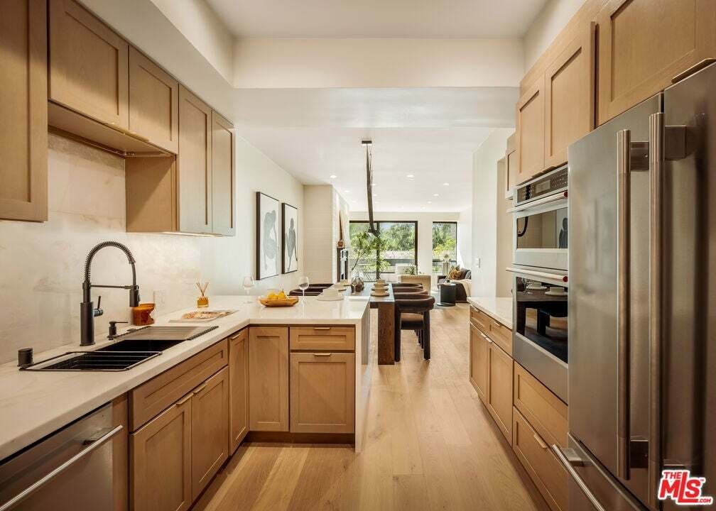 Condo in Los Angeles, California, United States 1 - 18542202