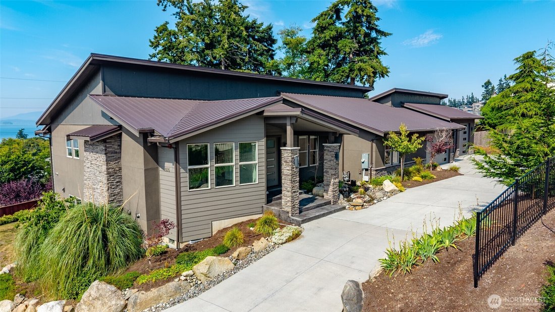 Anacortes, Washington, United States 1 - 18541063