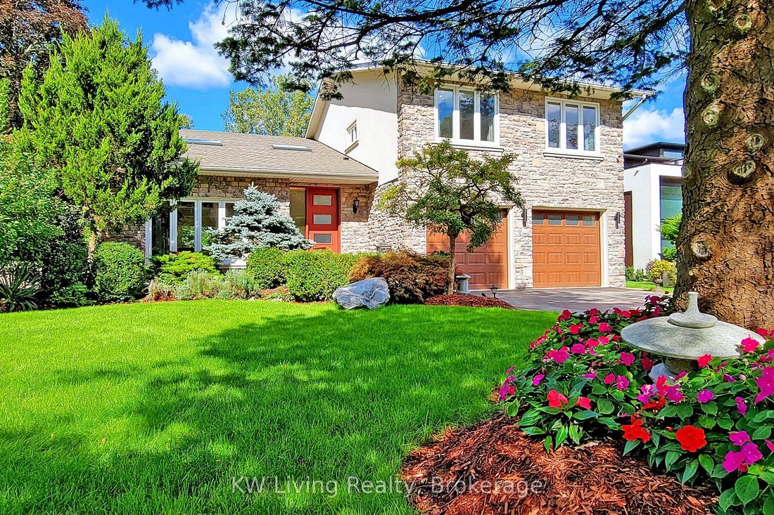 House in Mississauga, Ontario, Canada 2 - 18539780