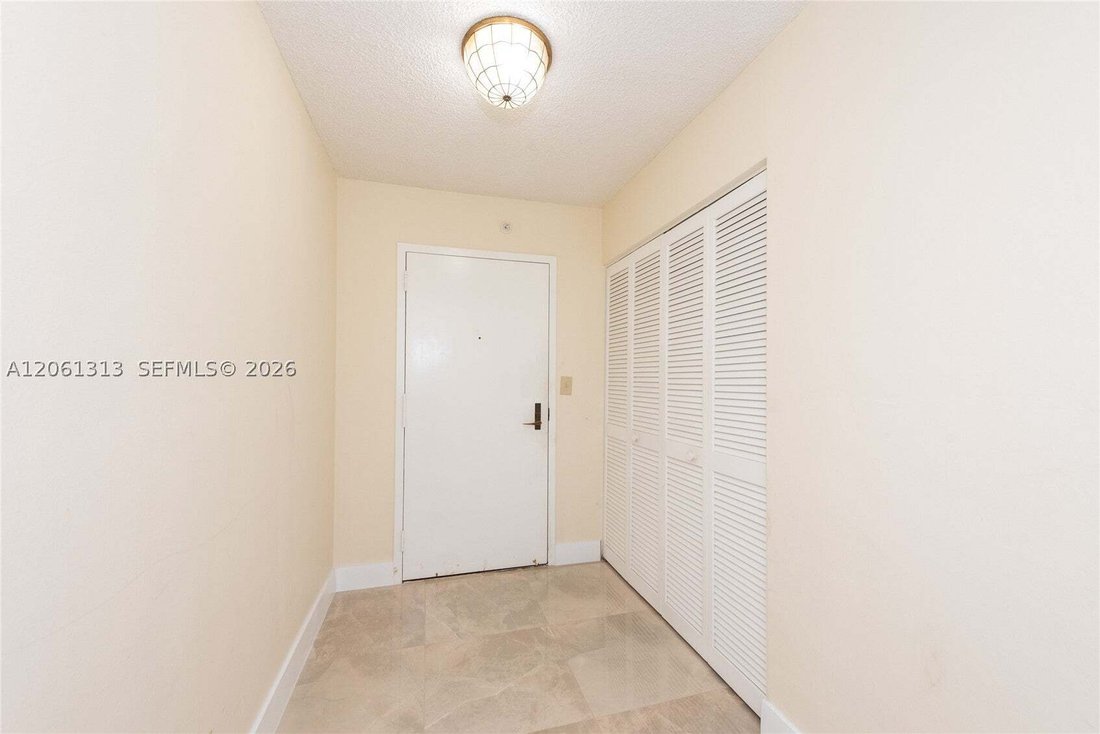 Condo in Coral Gables, Florida, United States 4 - 18542906