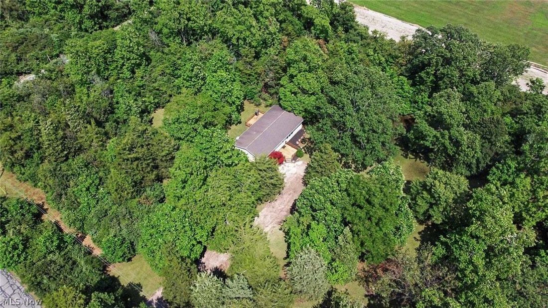 House in Kelleys Island, Ohio, United States 3 - 18542628