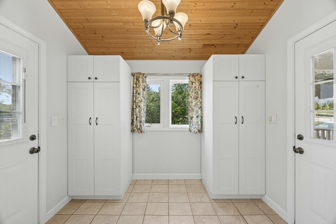 House in Chelmsford, Massachusetts, United States 5 - 18541077